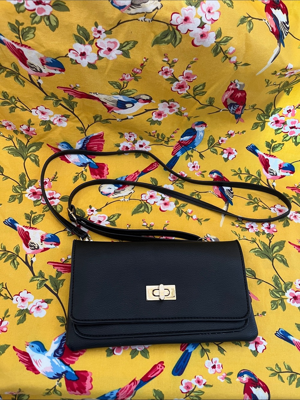 JustFab Black Crossbody Wallet with Gold Turn-Lock